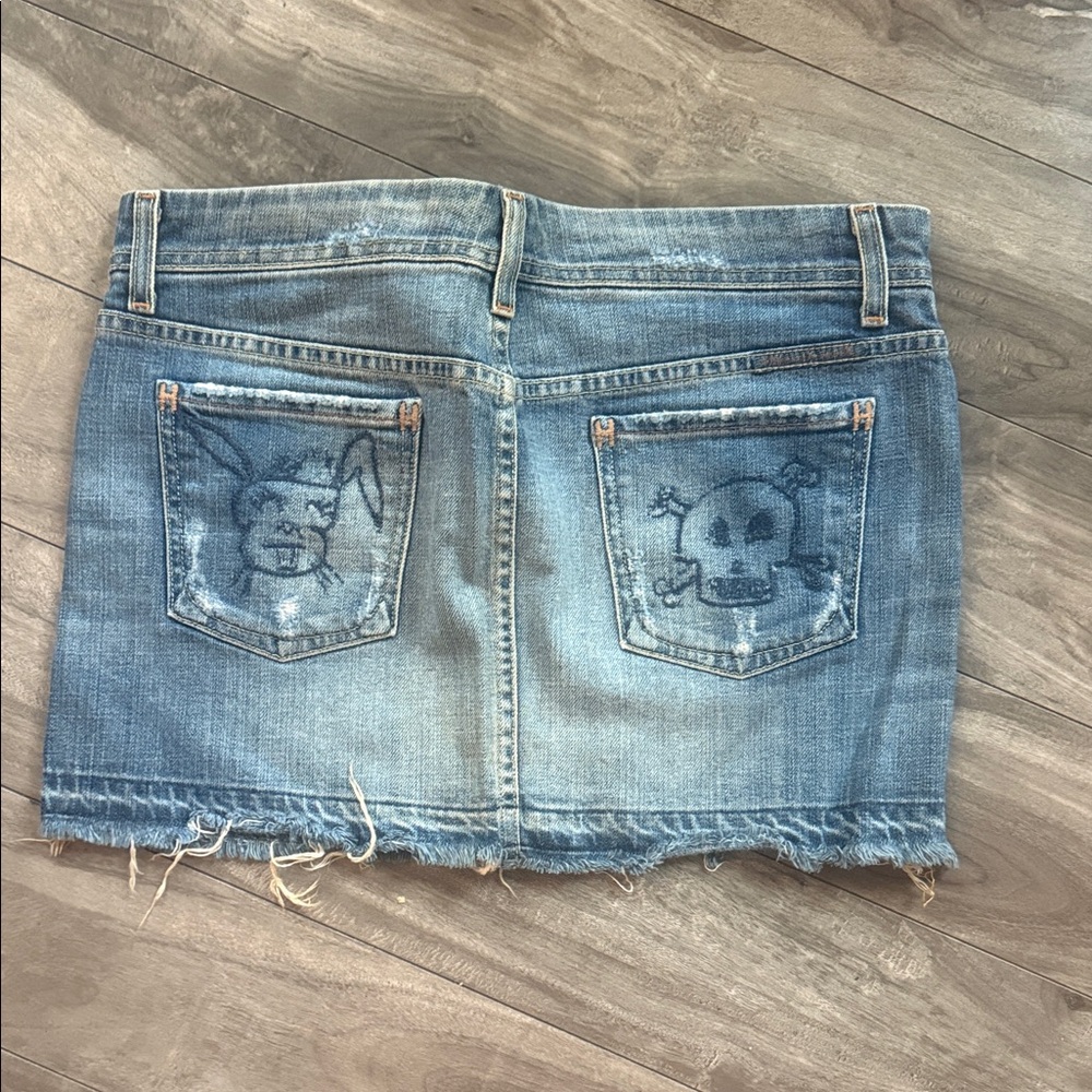 7 For All Mankind Blue Denim Mini Skirt with Graphic Pockets - Picture 1 of 5